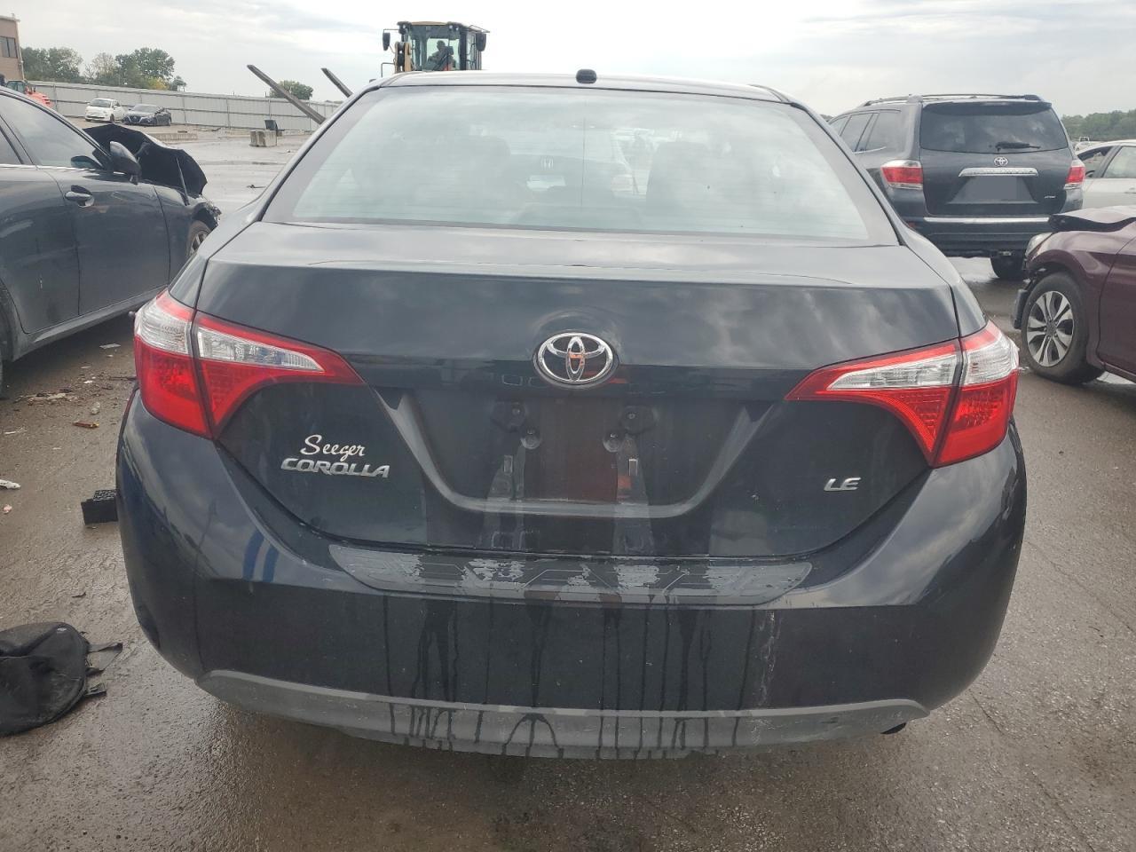 2015 TOYOTA COROLLA