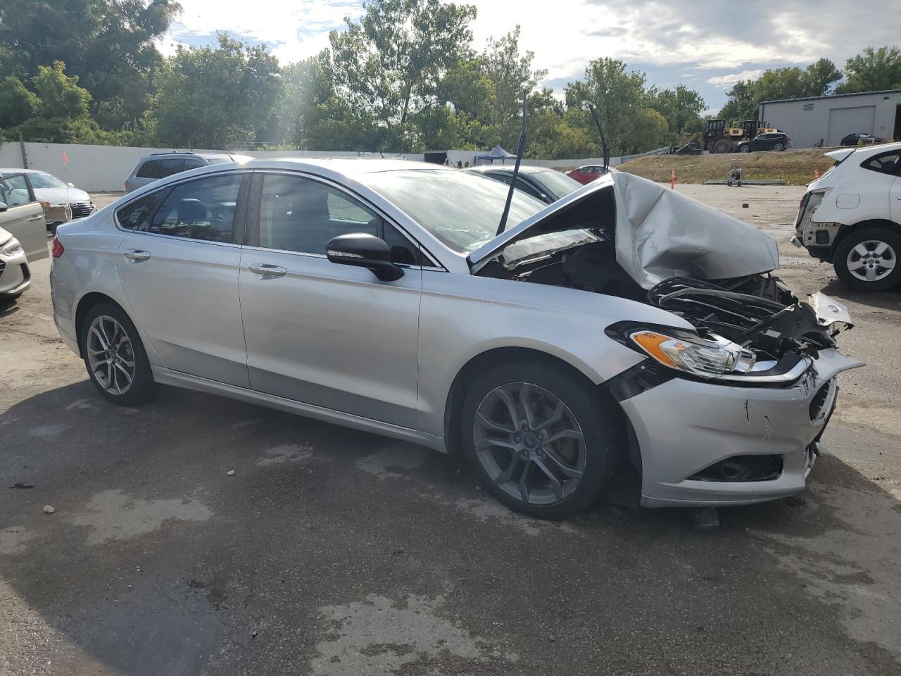 2016 FORD FUSION