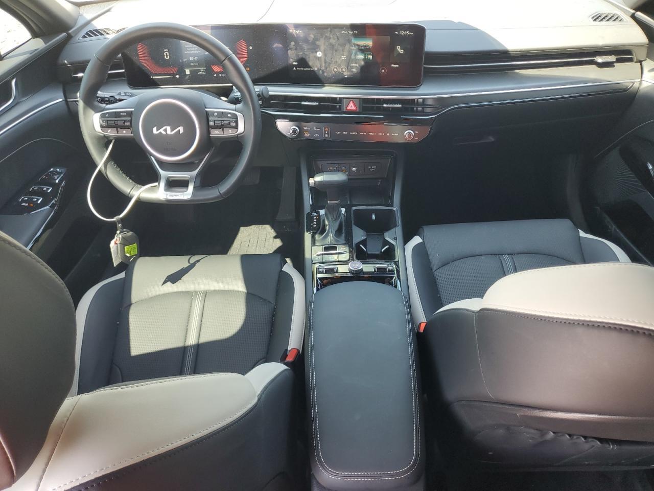 2025 KIA K5
