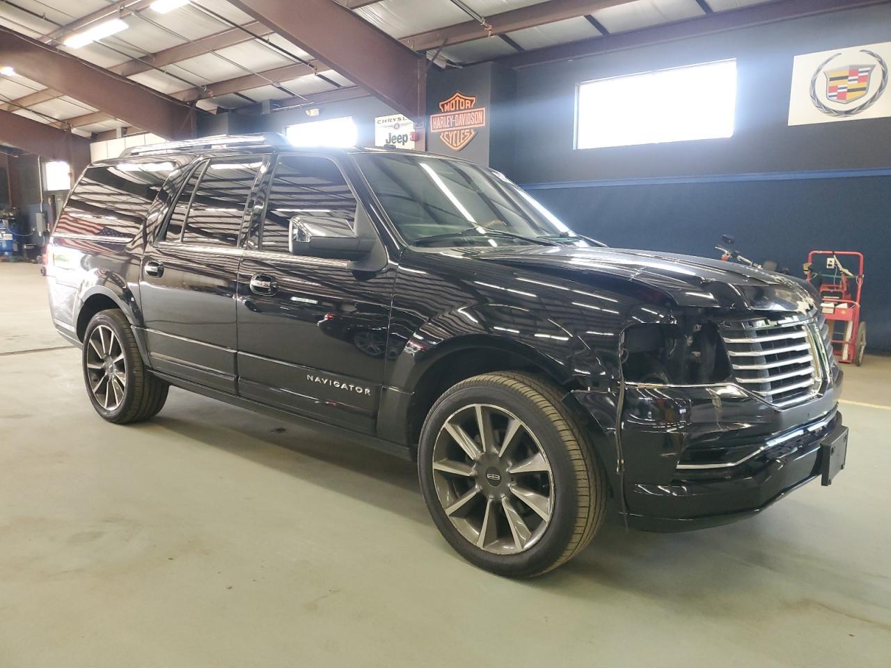 2016 LINCOLN Navigator