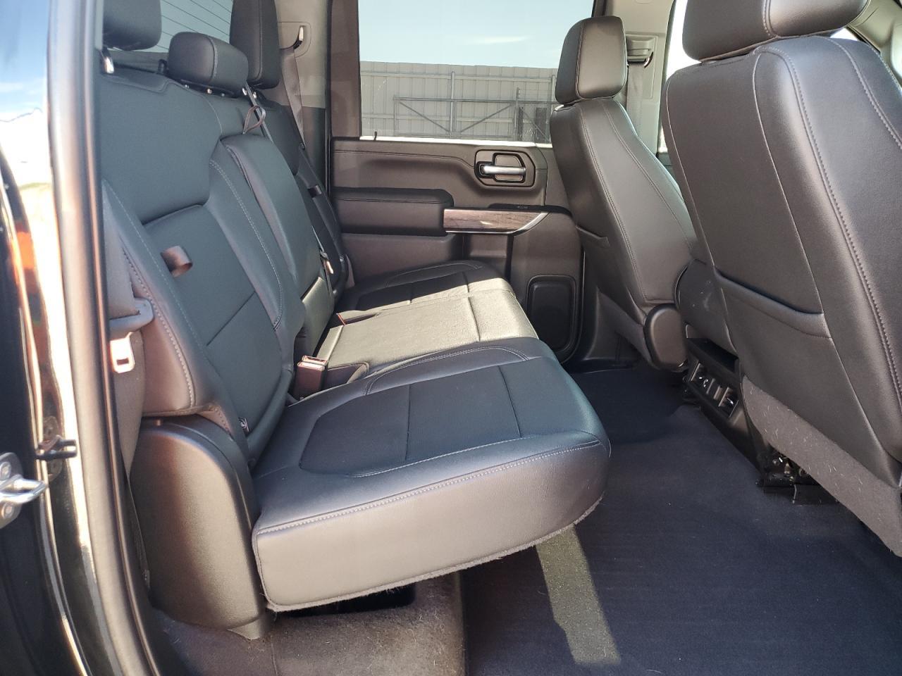 2023 CHEVROLET Silverado