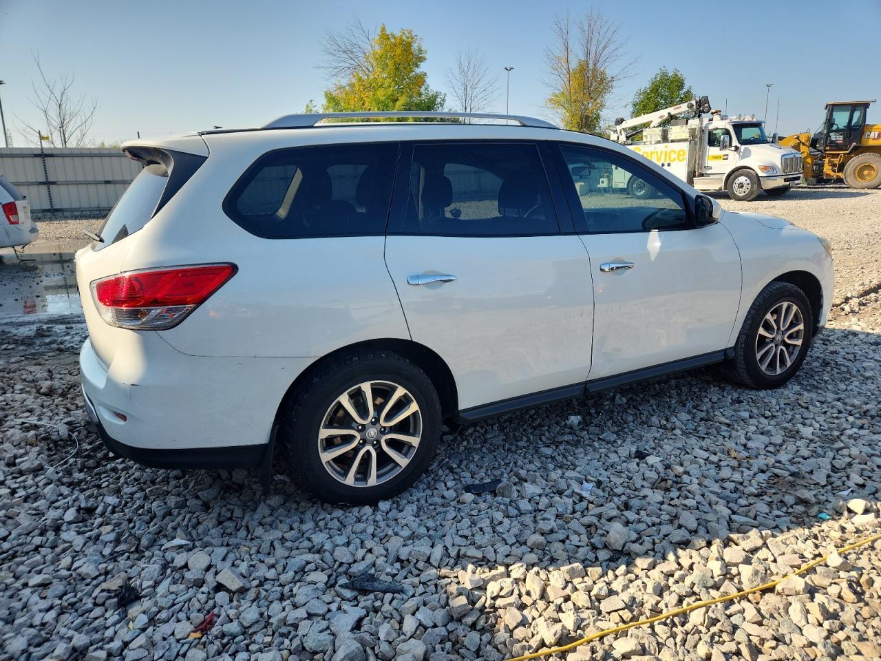 2015 NISSAN PATHFINDER