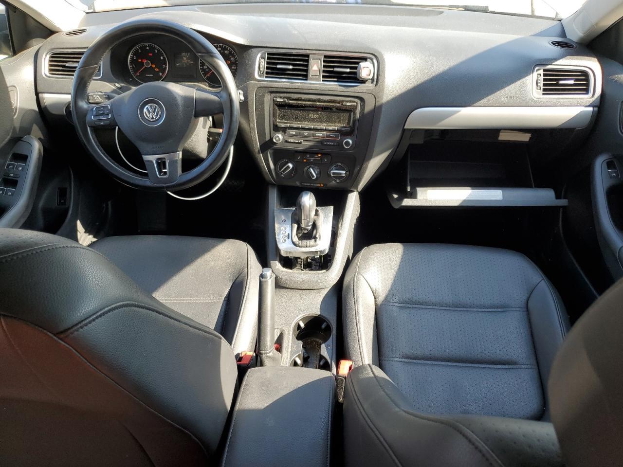 2014 VOLKSWAGEN JETTA