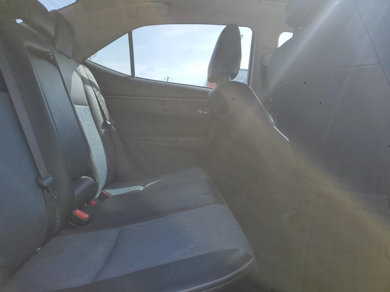 2016 TOYOTA COROLLA