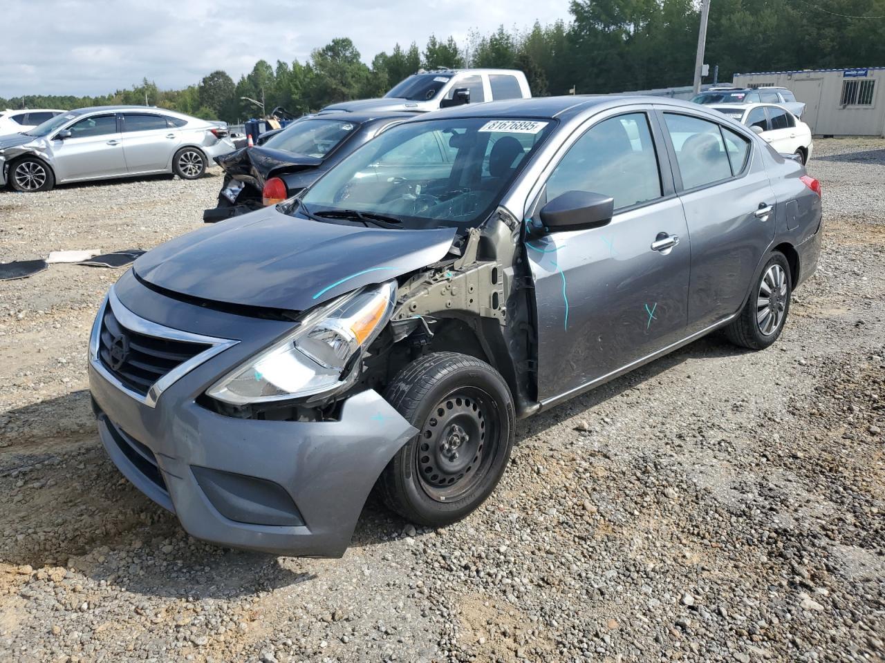 2016 NISSAN VERSA