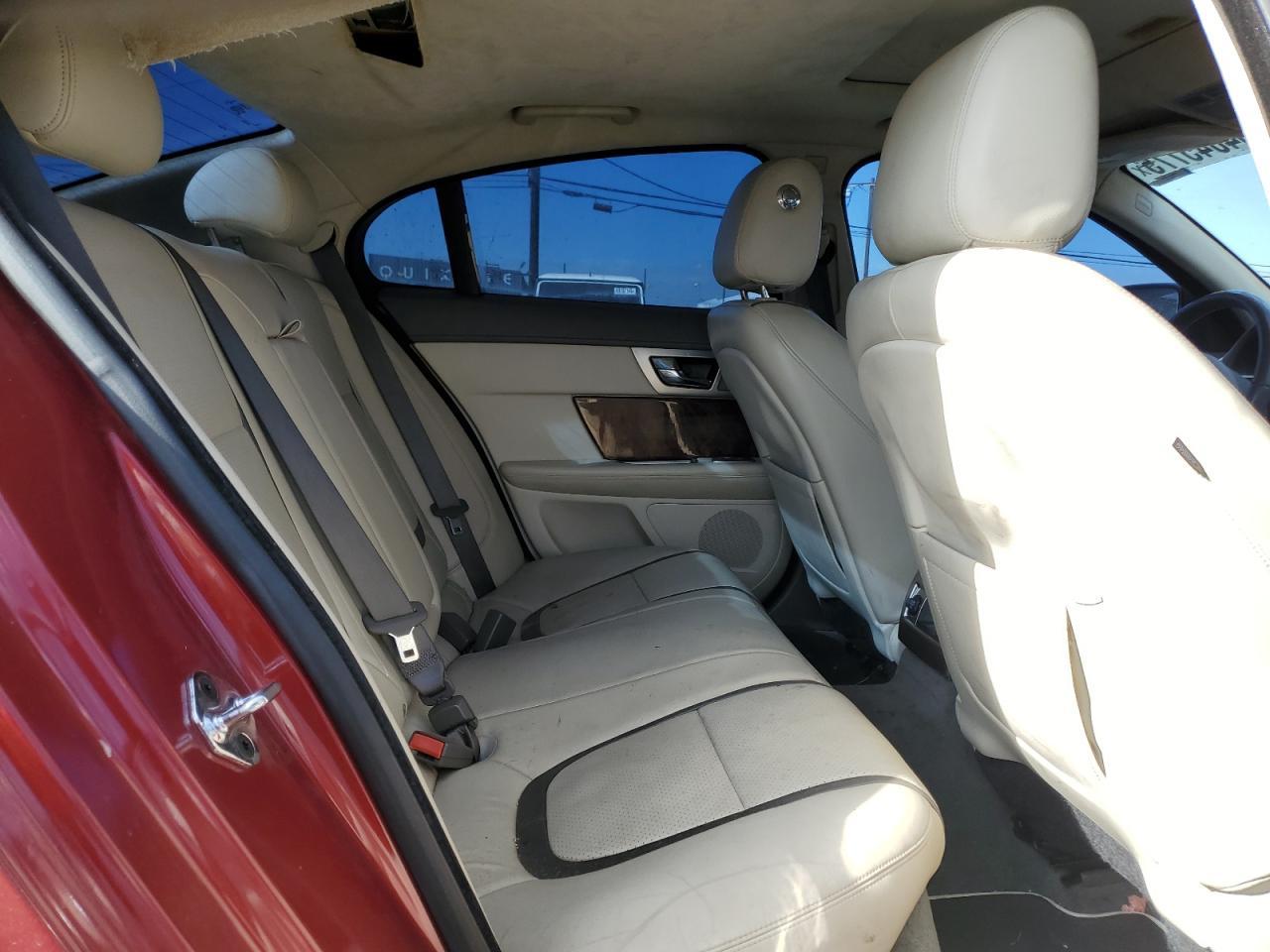 2013 JAGUAR XF
