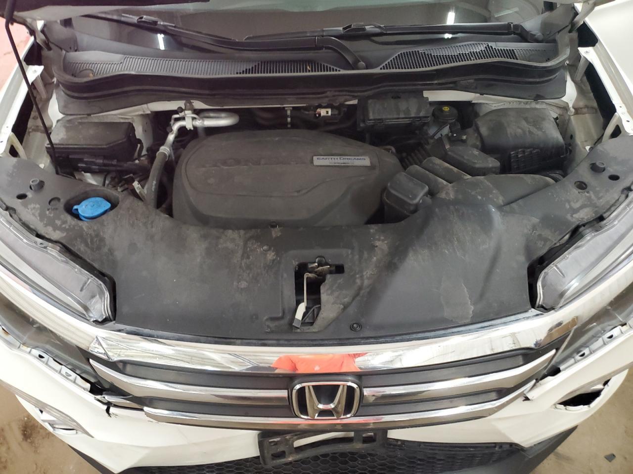 2016 HONDA PILOT