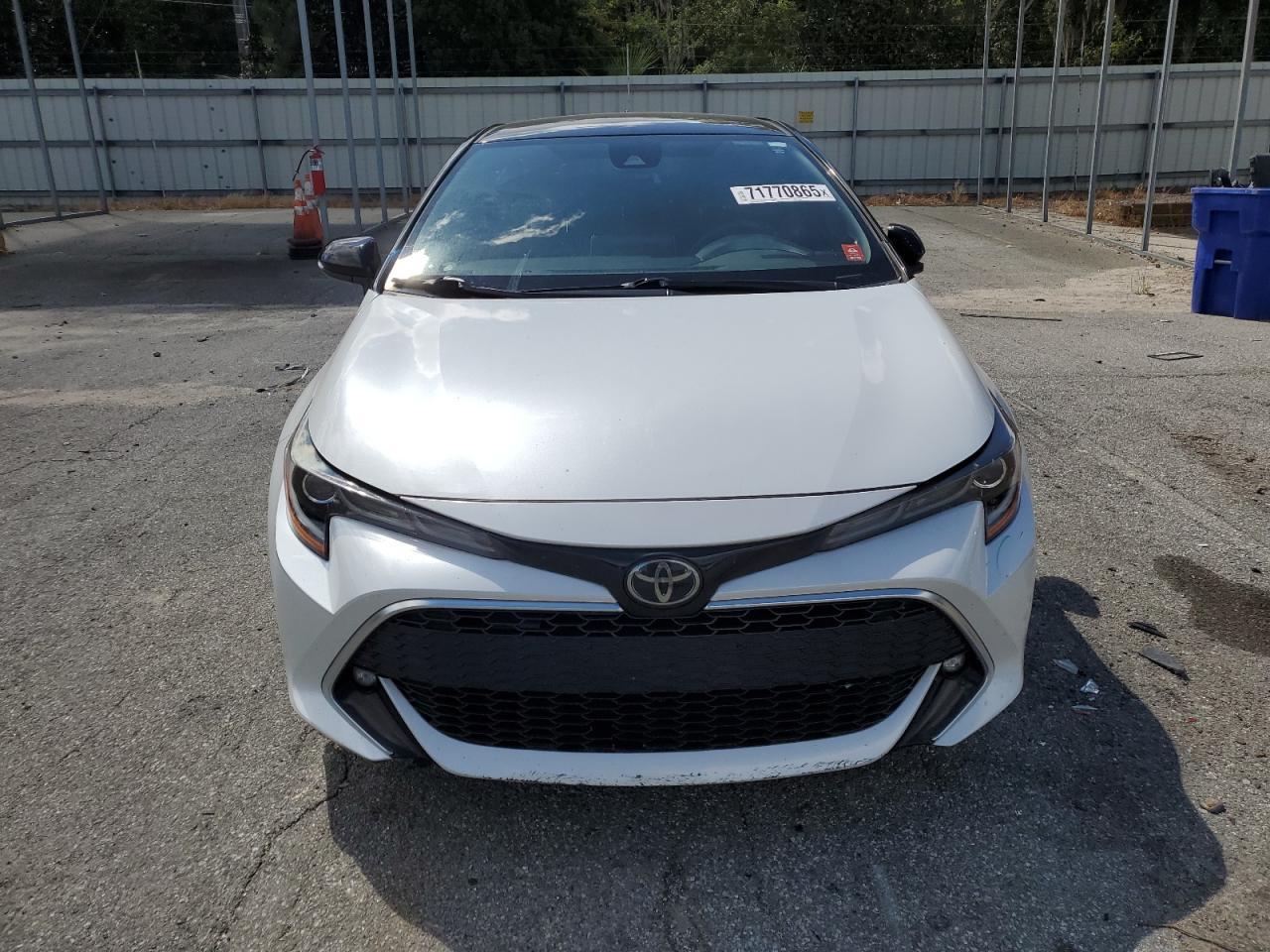 2021 TOYOTA COROLLA