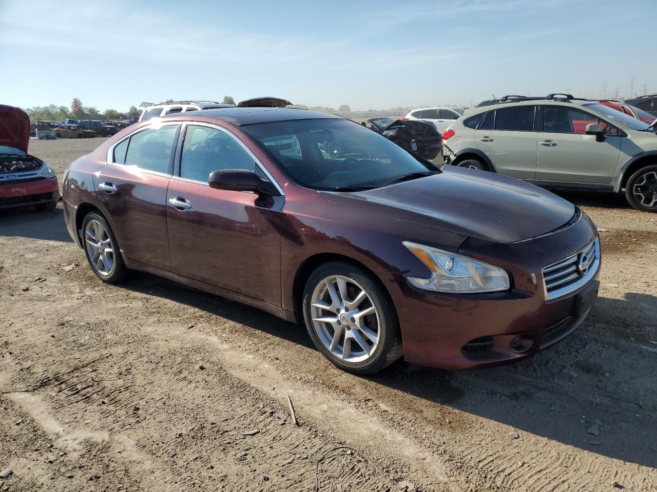 2014 NISSAN Maxima