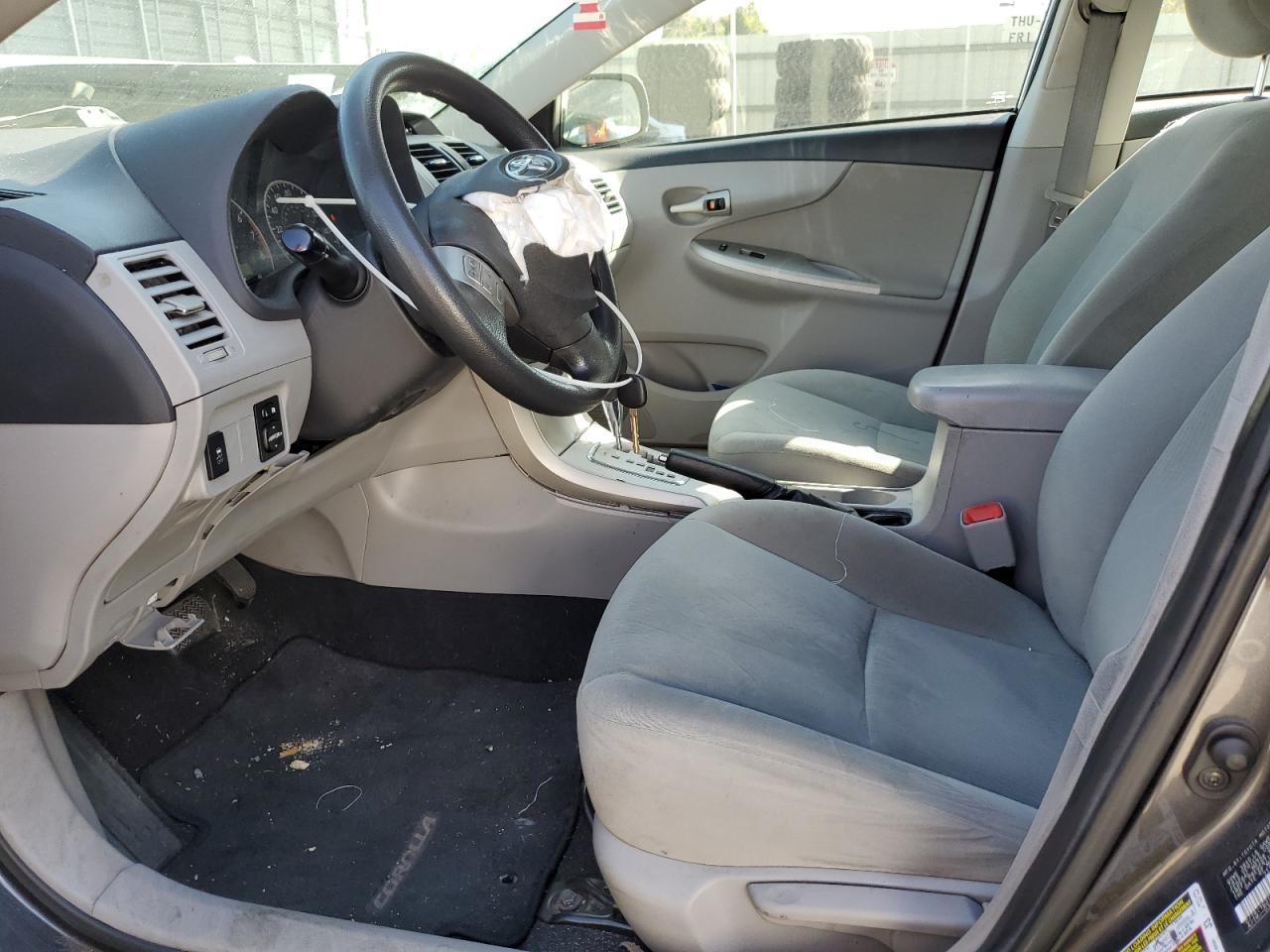 2013 TOYOTA COROLLA