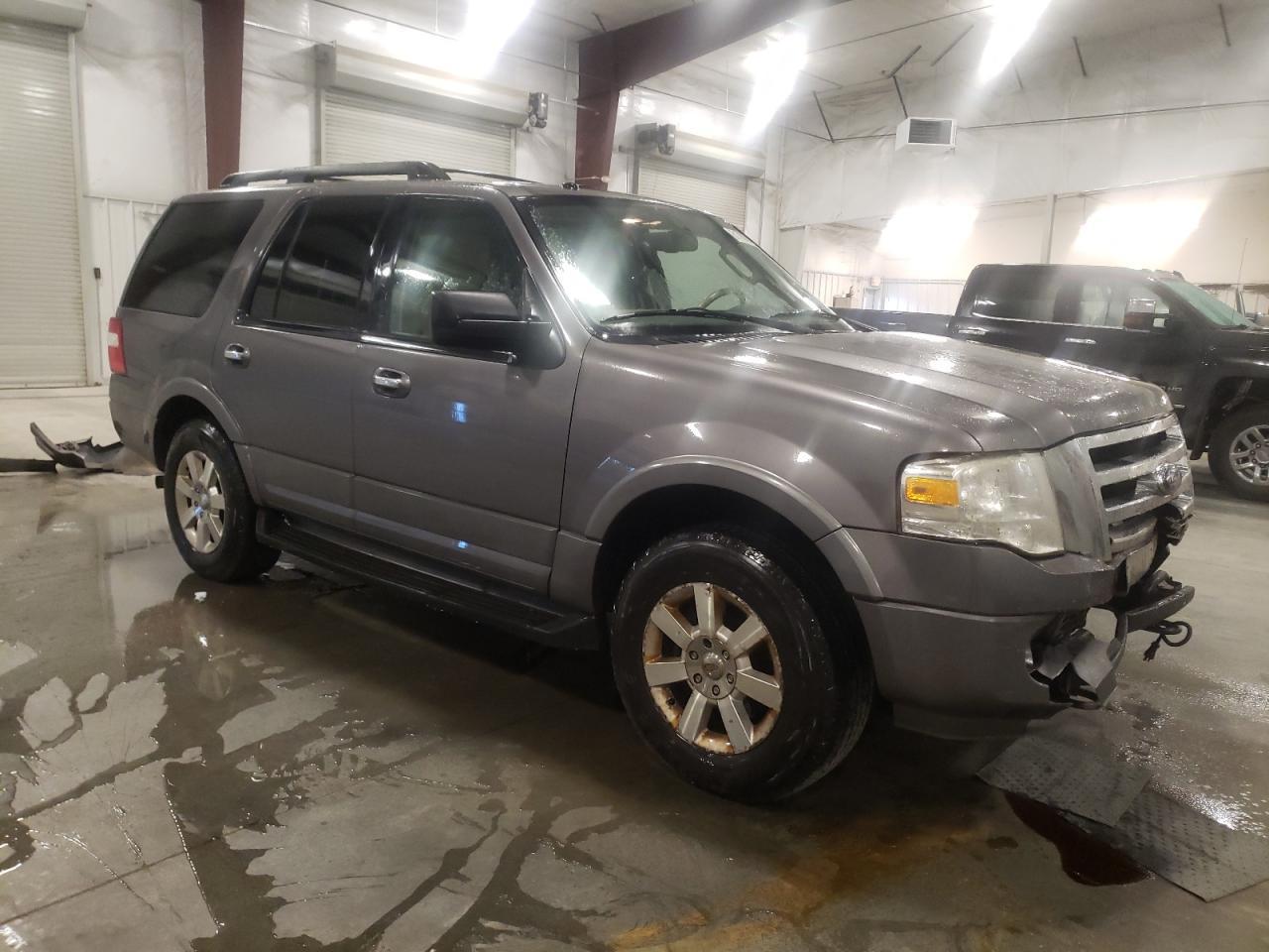 2010 FORD Expedition