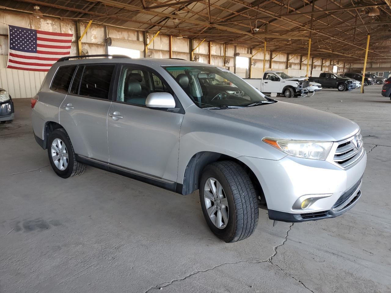 2013 TOYOTA HIGHLANDER