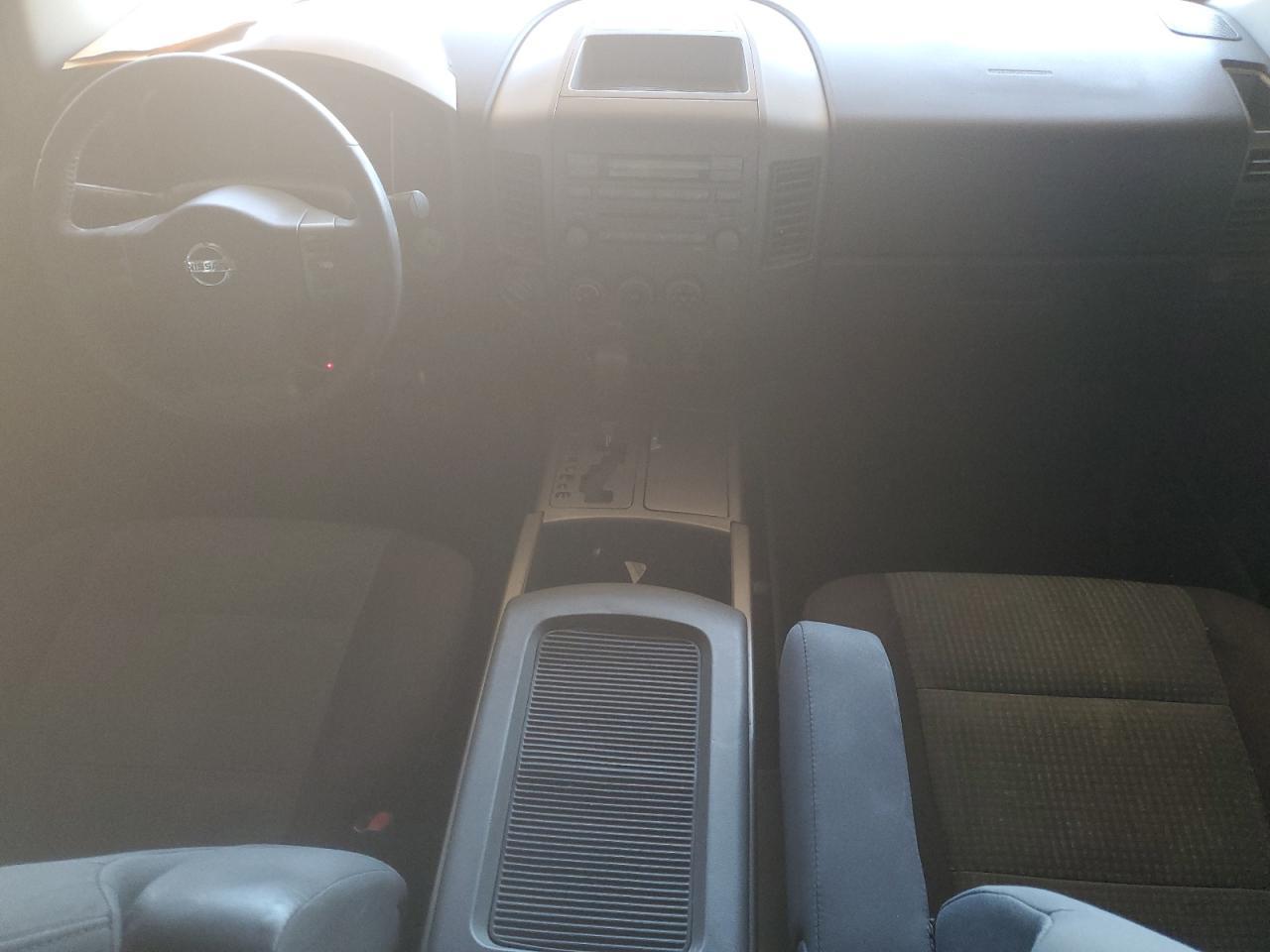 2005 NISSAN Titan