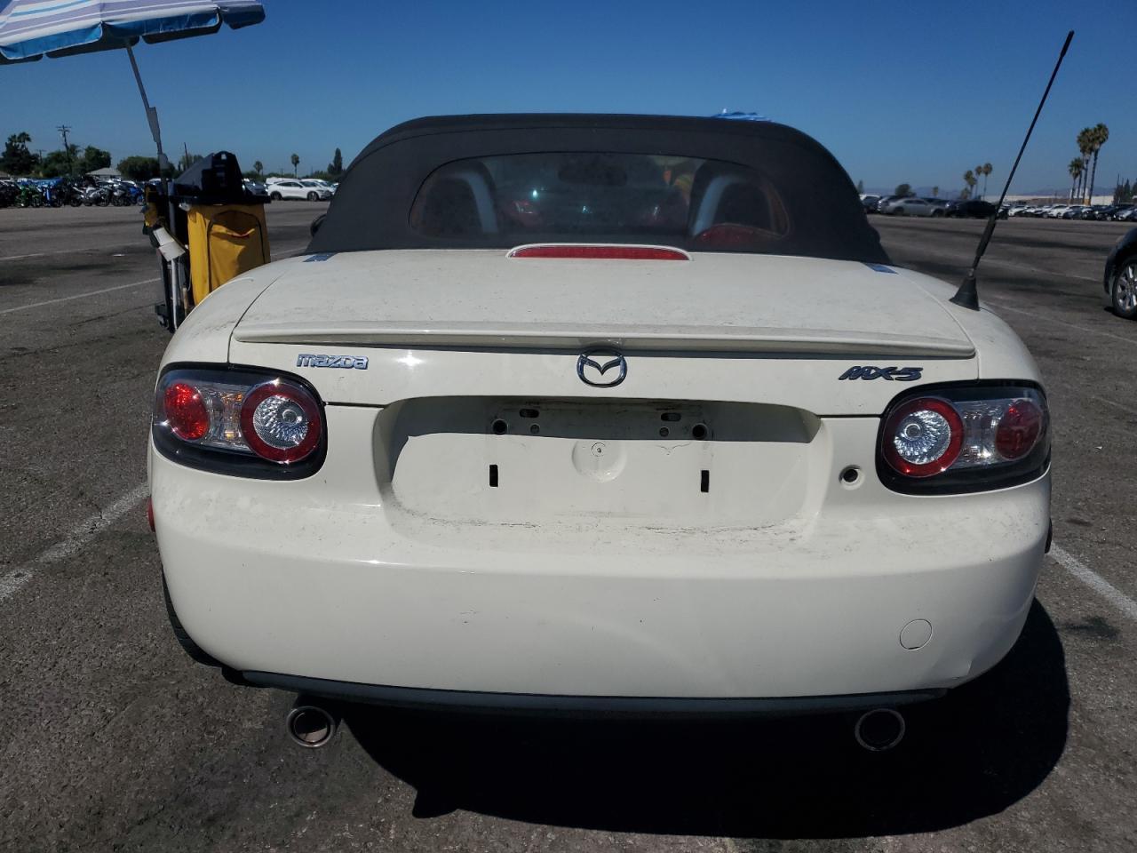 2006 MAZDA MX-5 Miata