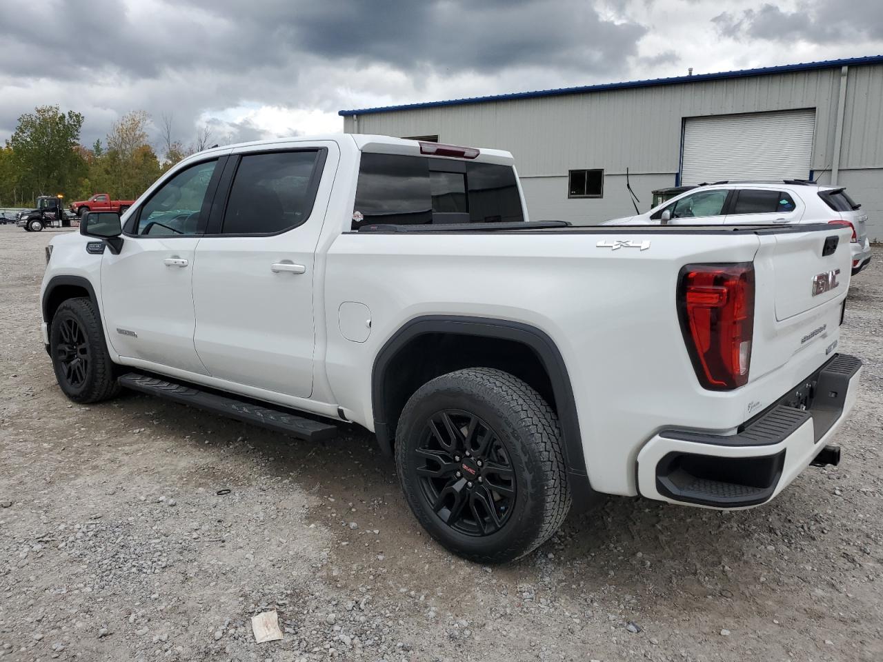 2023 GMC Sierra