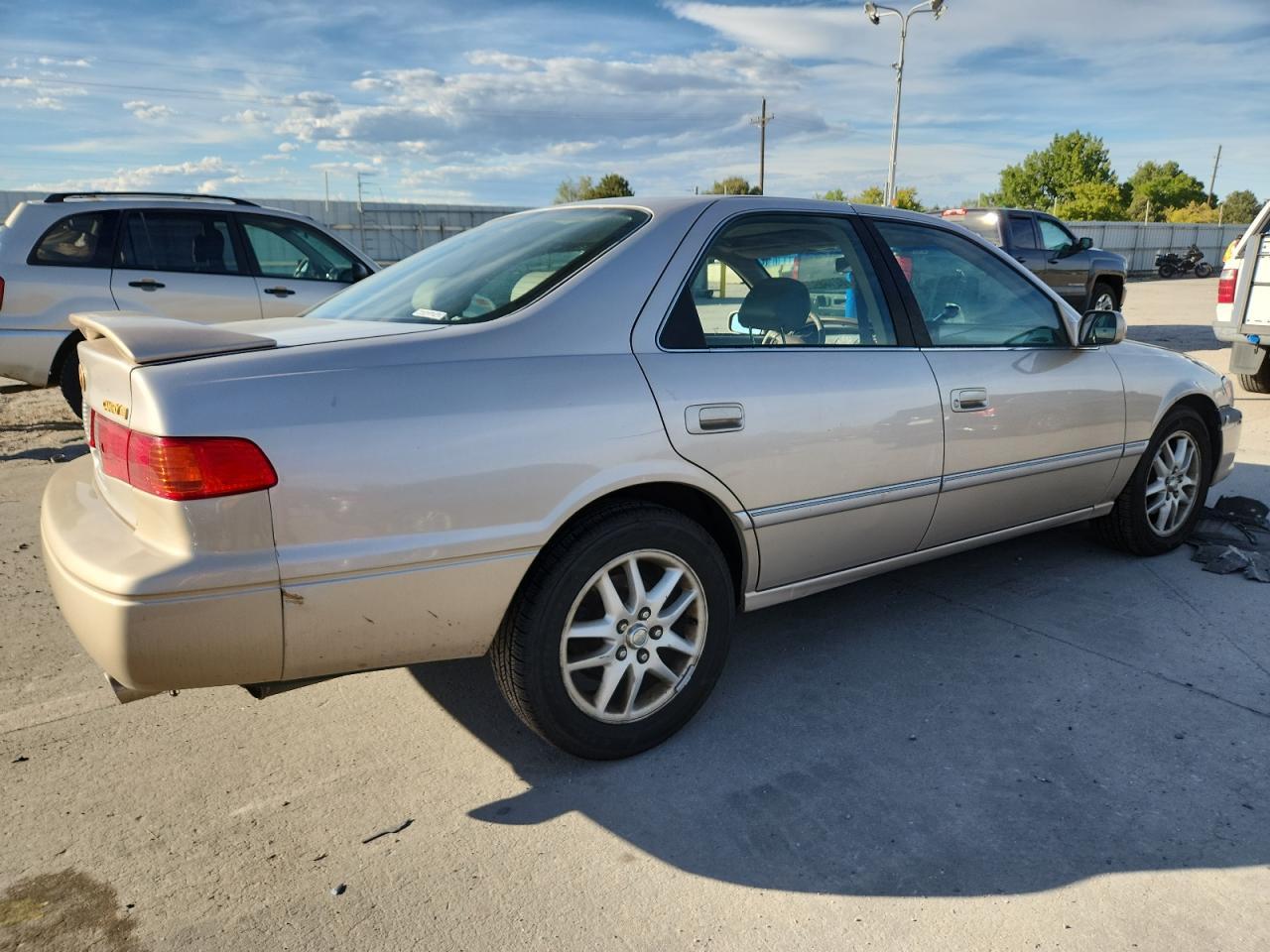2000 TOYOTA CAMRY