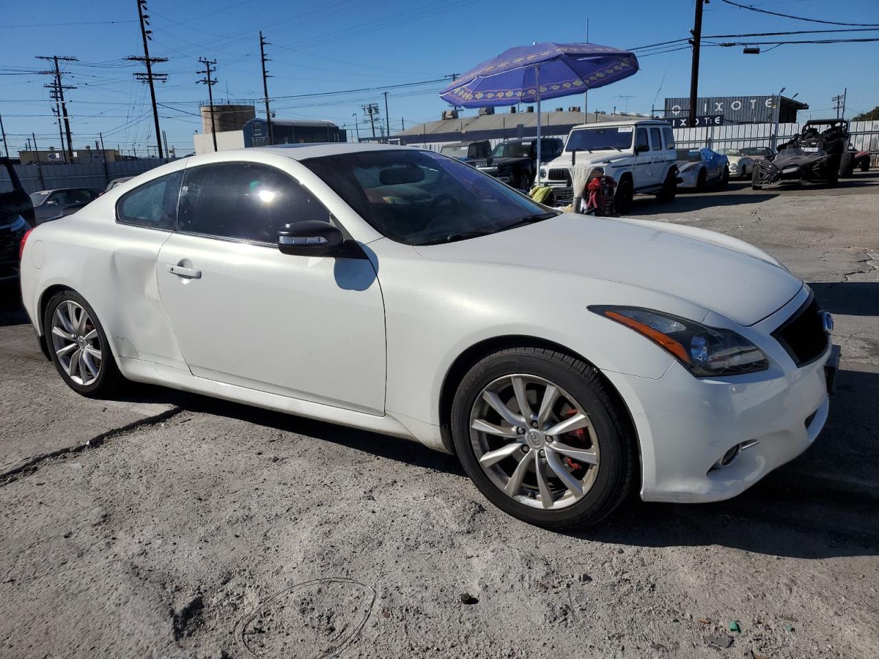2014 INFINITI Q60