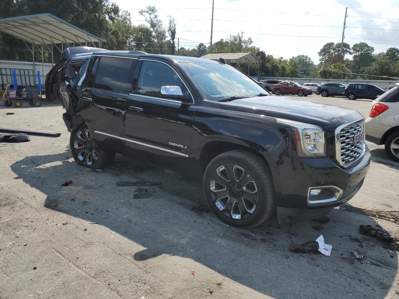 2020 GMC Yukon