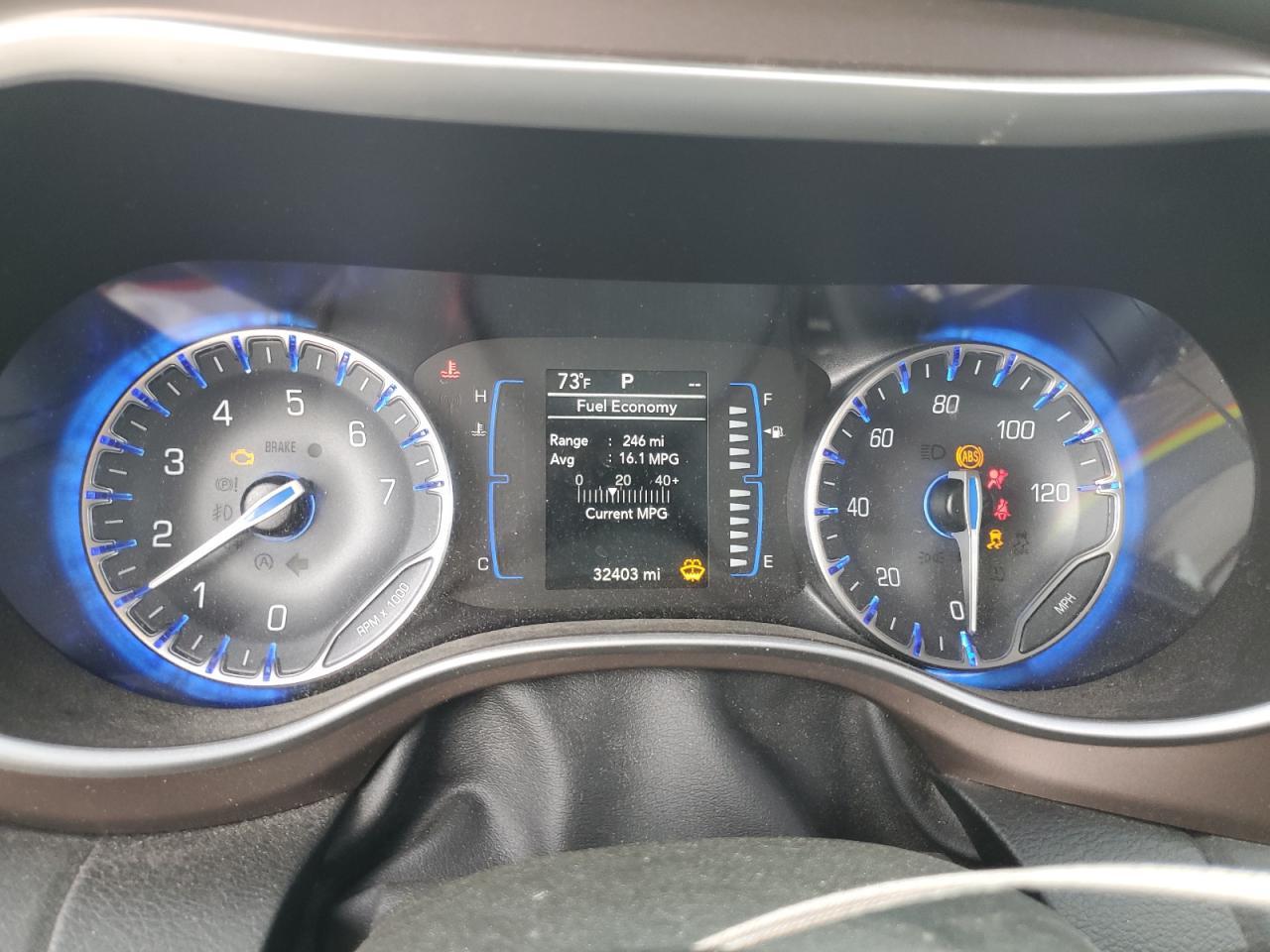 2020 CHRYSLER Voyager