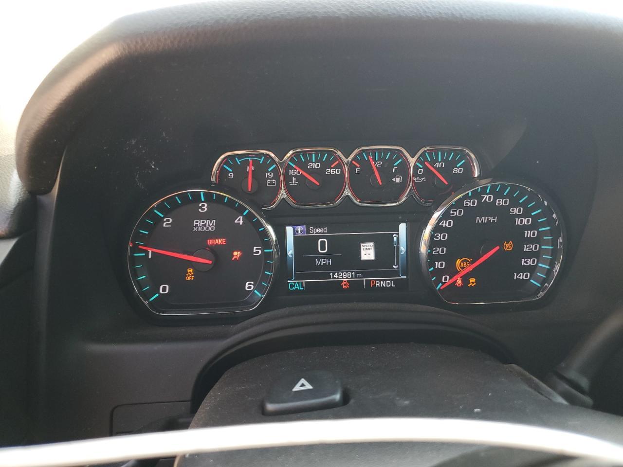 2018 CHEVROLET Suburban