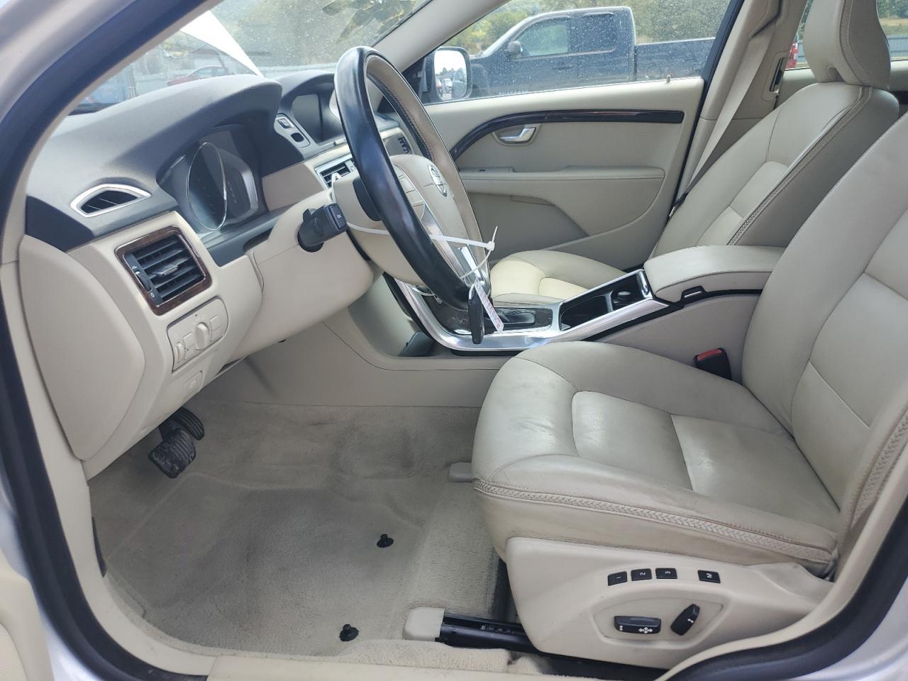 2015 VOLVO XC70