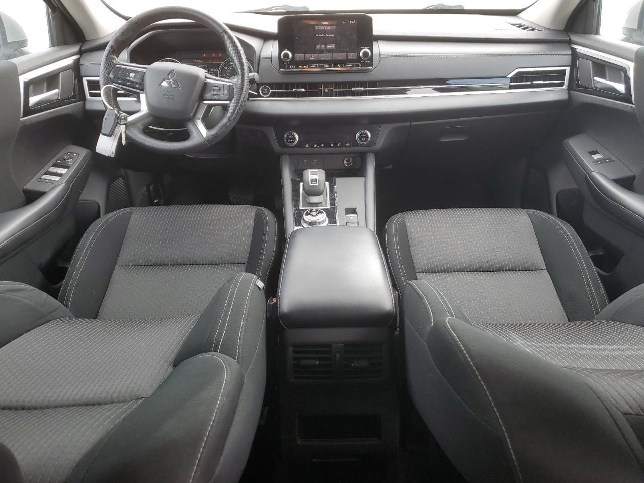 2022 MITSUBISHI outlander