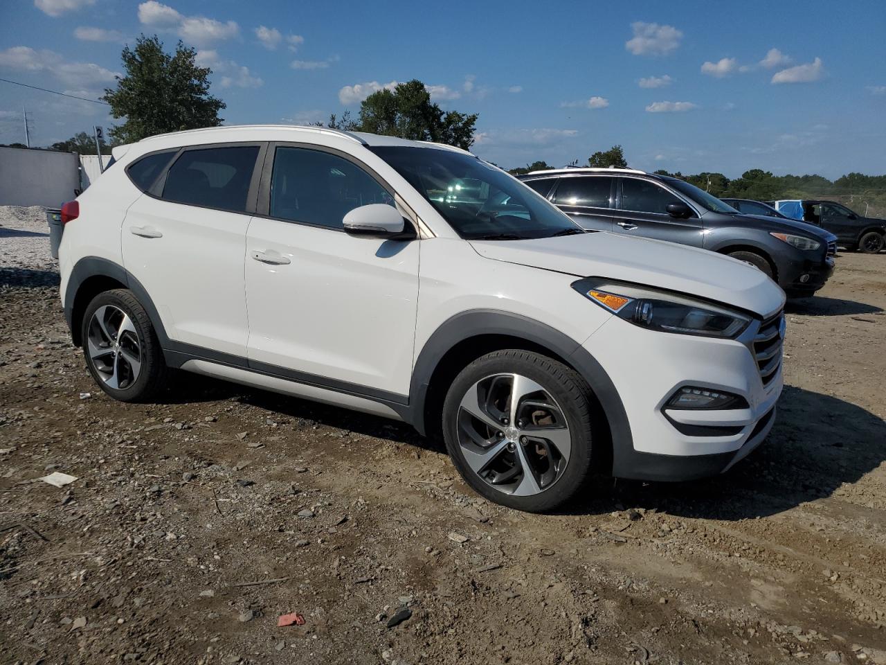 2017 HYUNDAI TUCSON