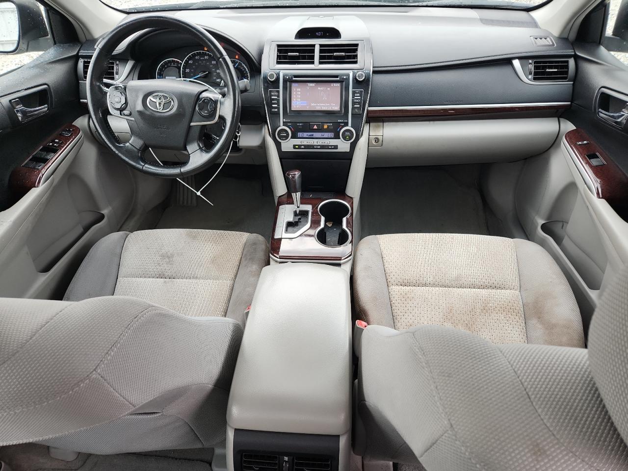 2014 TOYOTA CAMRY