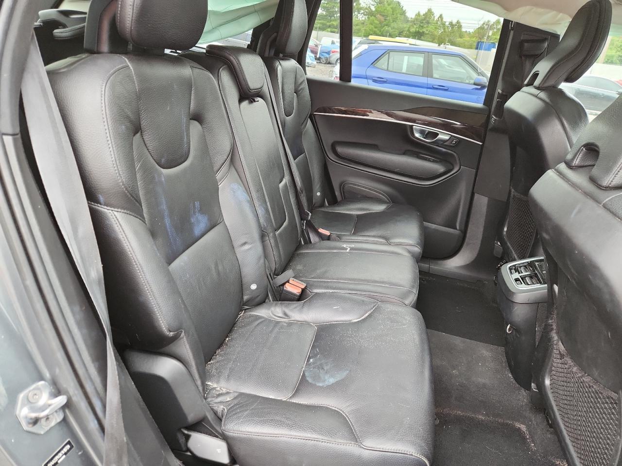 2019 VOLVO XC90