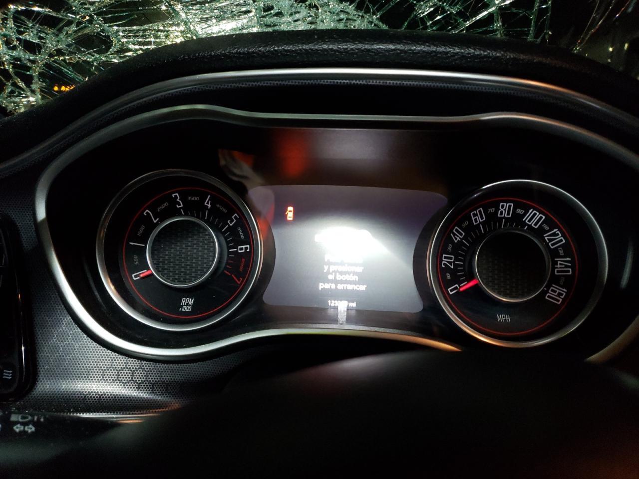 2015 DODGE Challenger