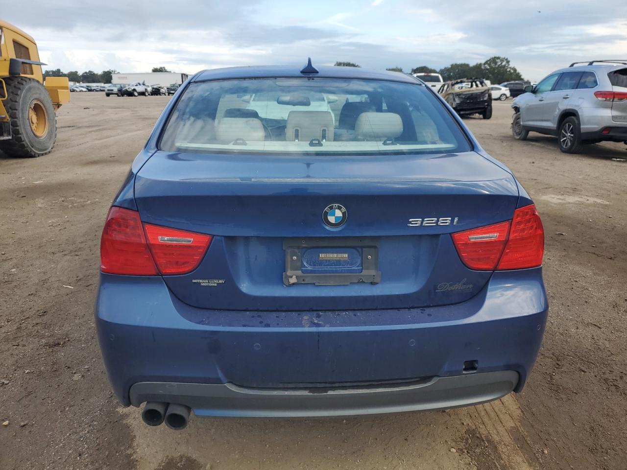2011 BMW 3 SERIES
