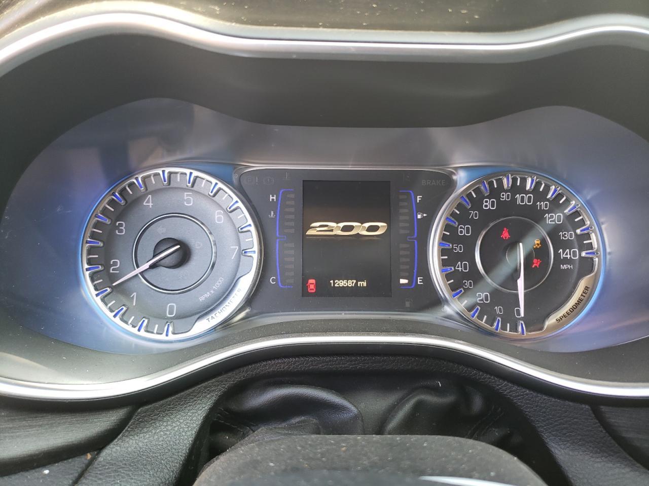 2015 CHRYSLER 200