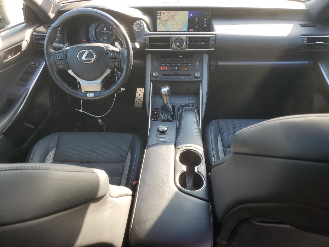2020 LEXUS IS 300