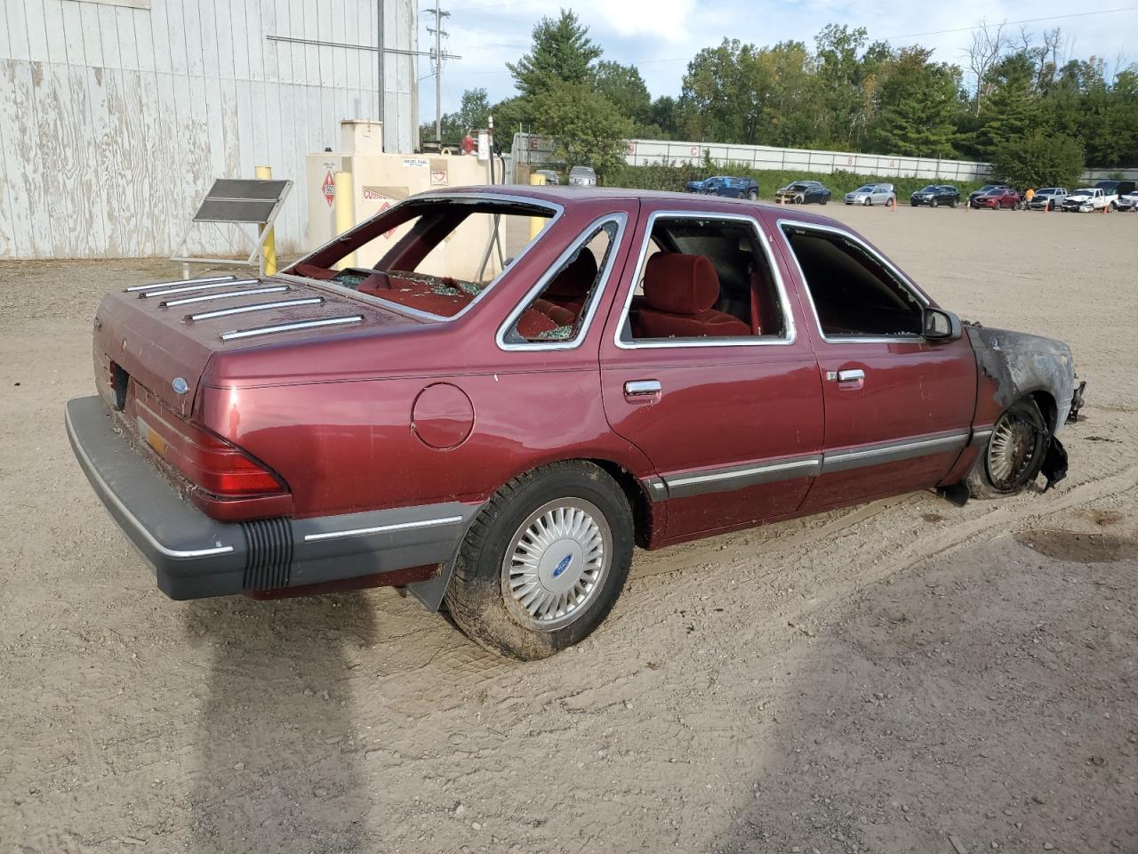 1987 FORD Tempo