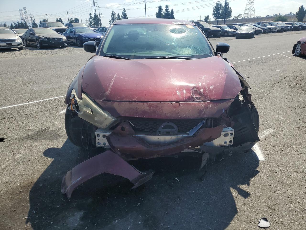 2017 NISSAN Maxima