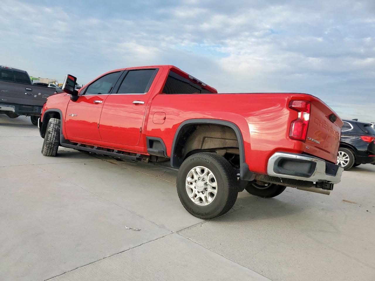 2020 CHEVROLET Silverado