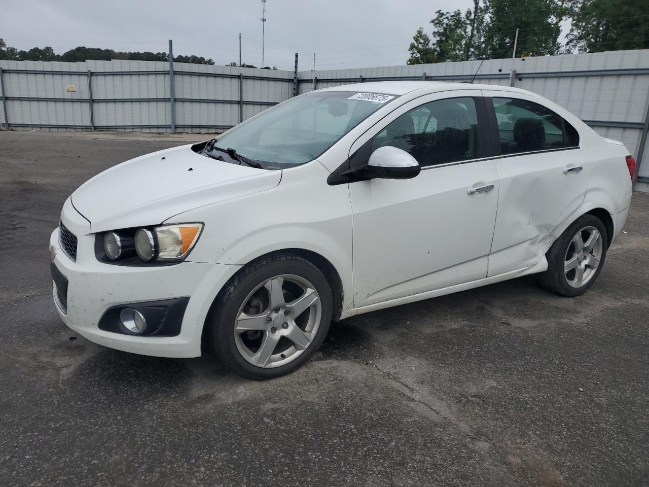 2016 CHEVROLET SONIC