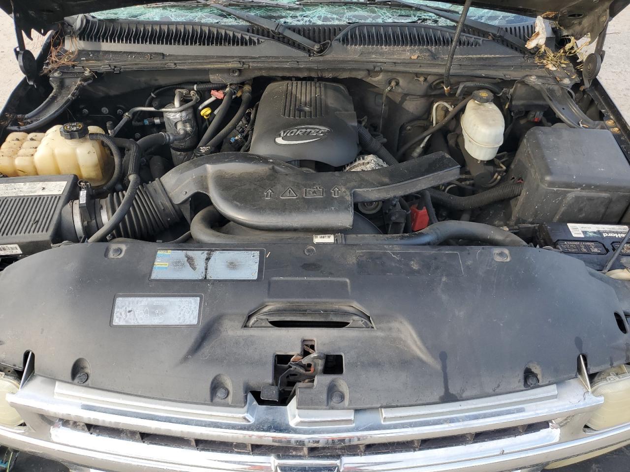 2004 CHEVROLET Tahoe