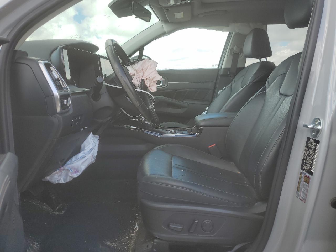 2022 KIA SORENTO