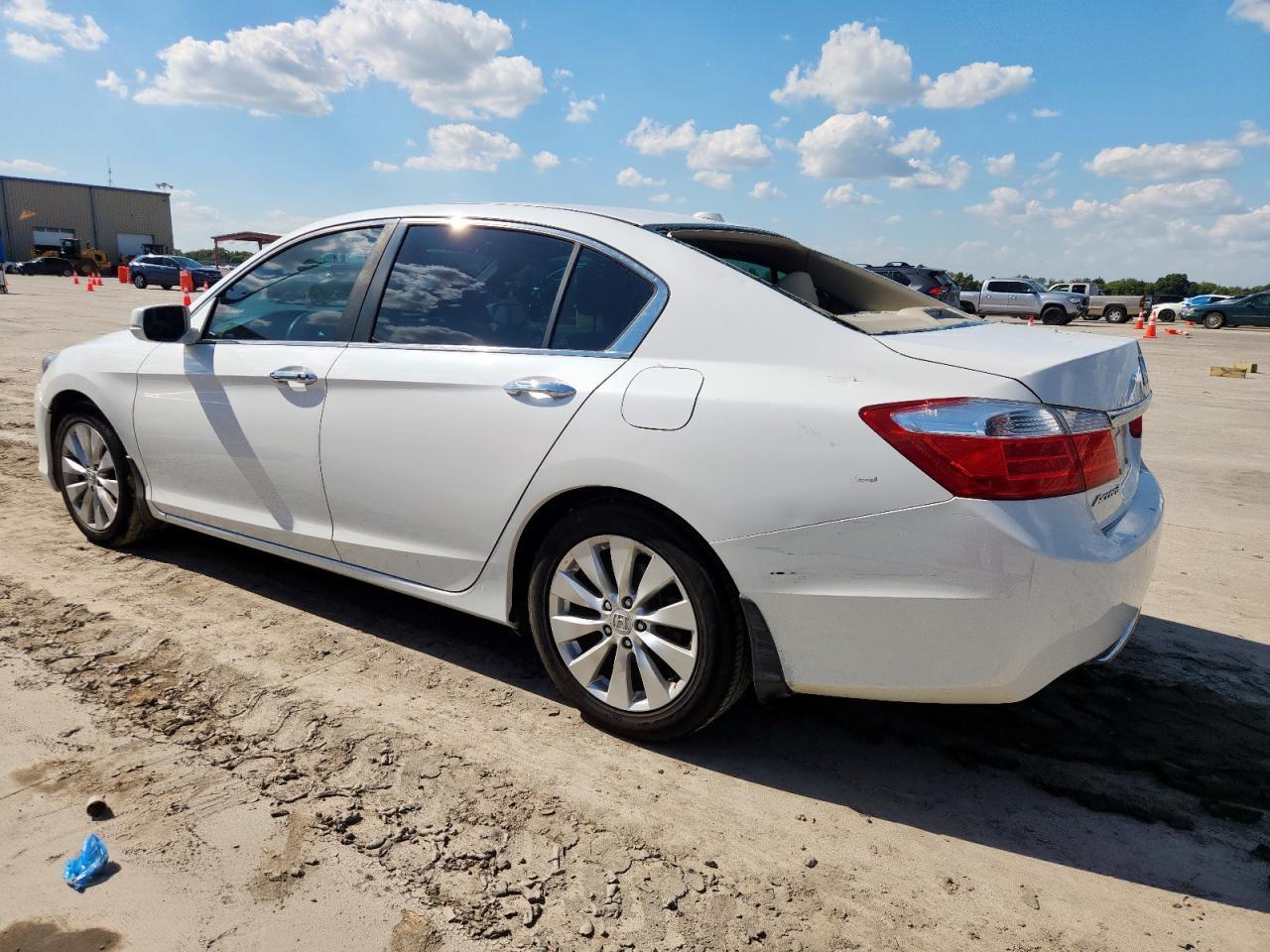 2015 HONDA ACCORD
