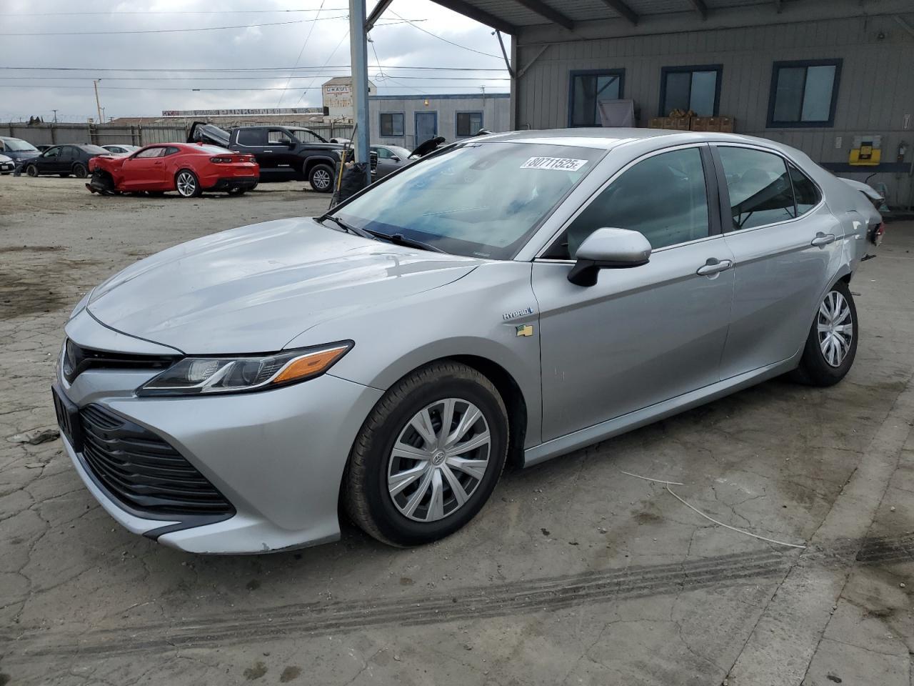 2018 TOYOTA CAMRY