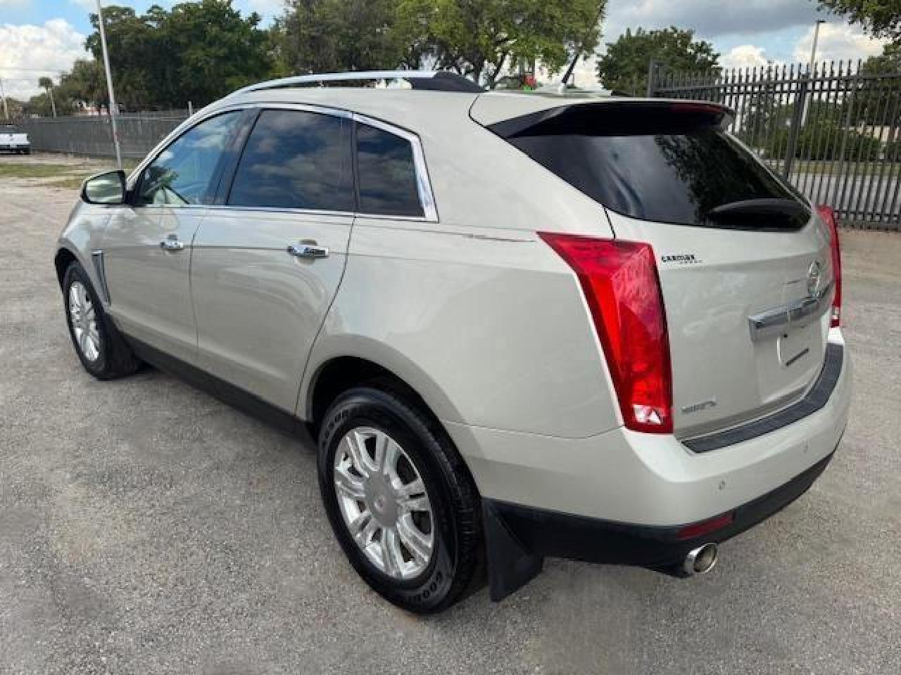 2013 CADILLAC SRX