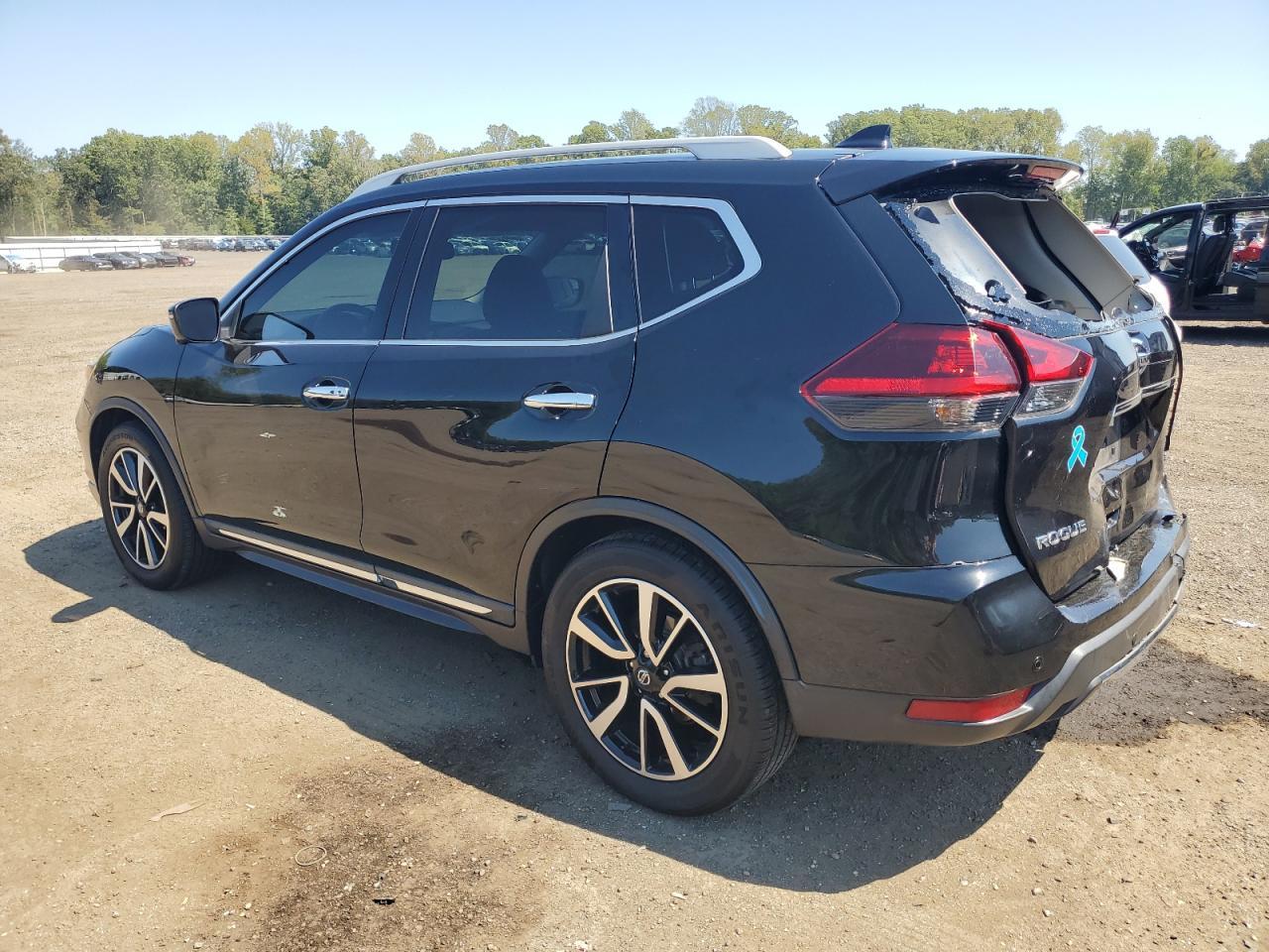 2019 NISSAN ROGUE