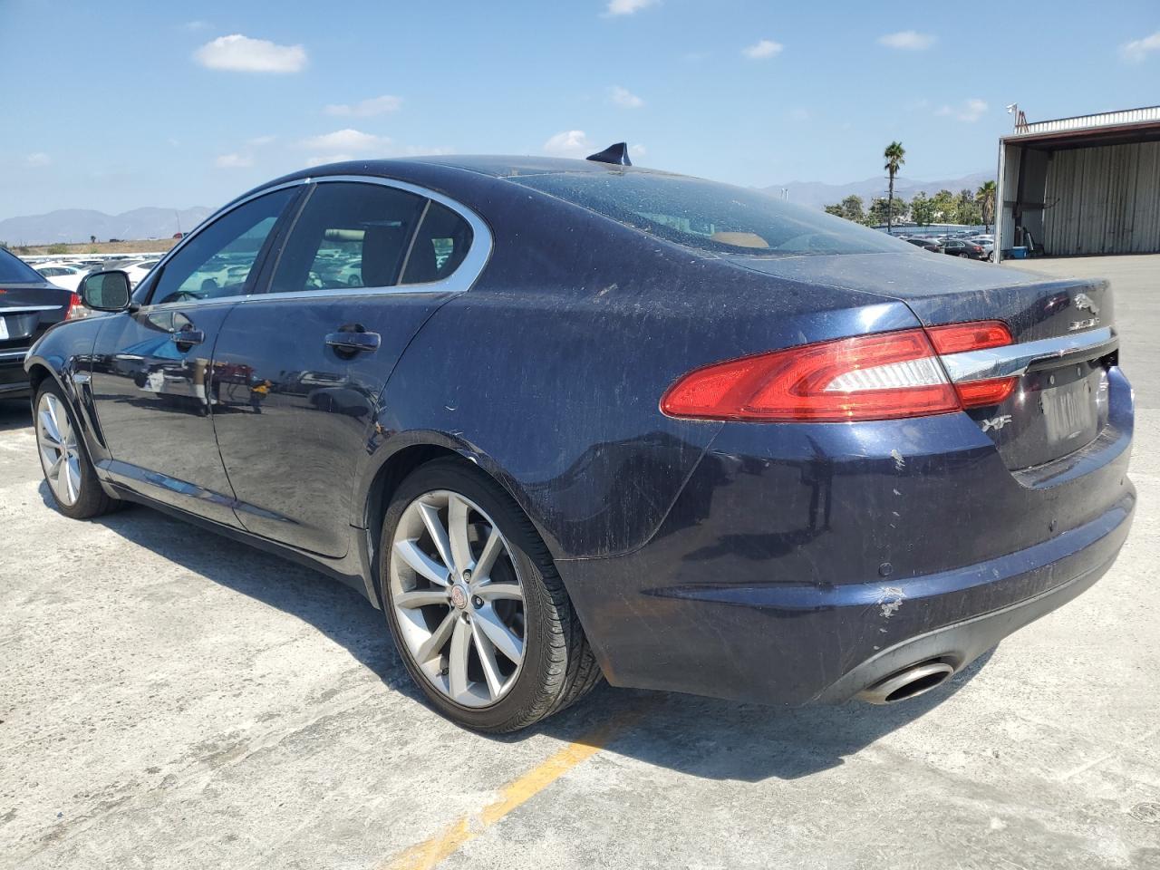 2015 JAGUAR XF