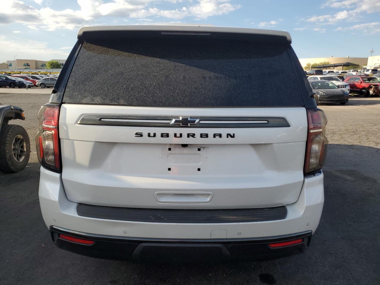 2022 CHEVROLET Suburban