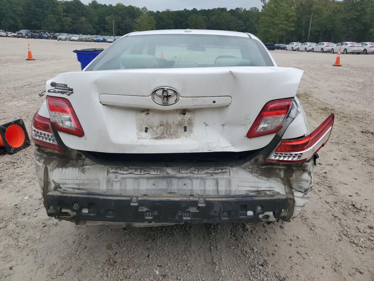 2010 TOYOTA CAMRY