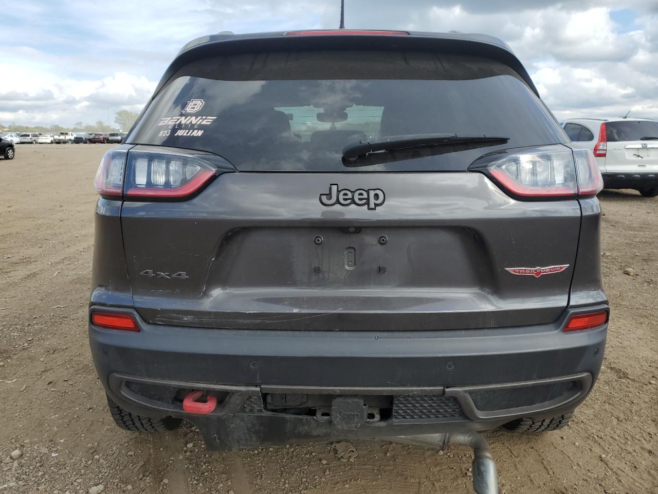 2019 JEEP CHEROKEE