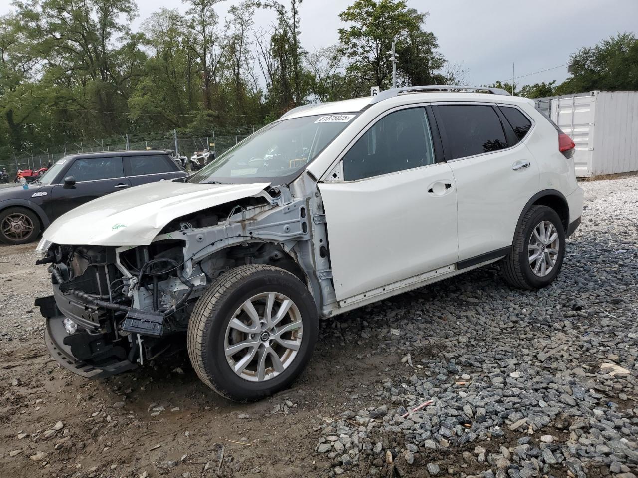 2017 NISSAN ROGUE