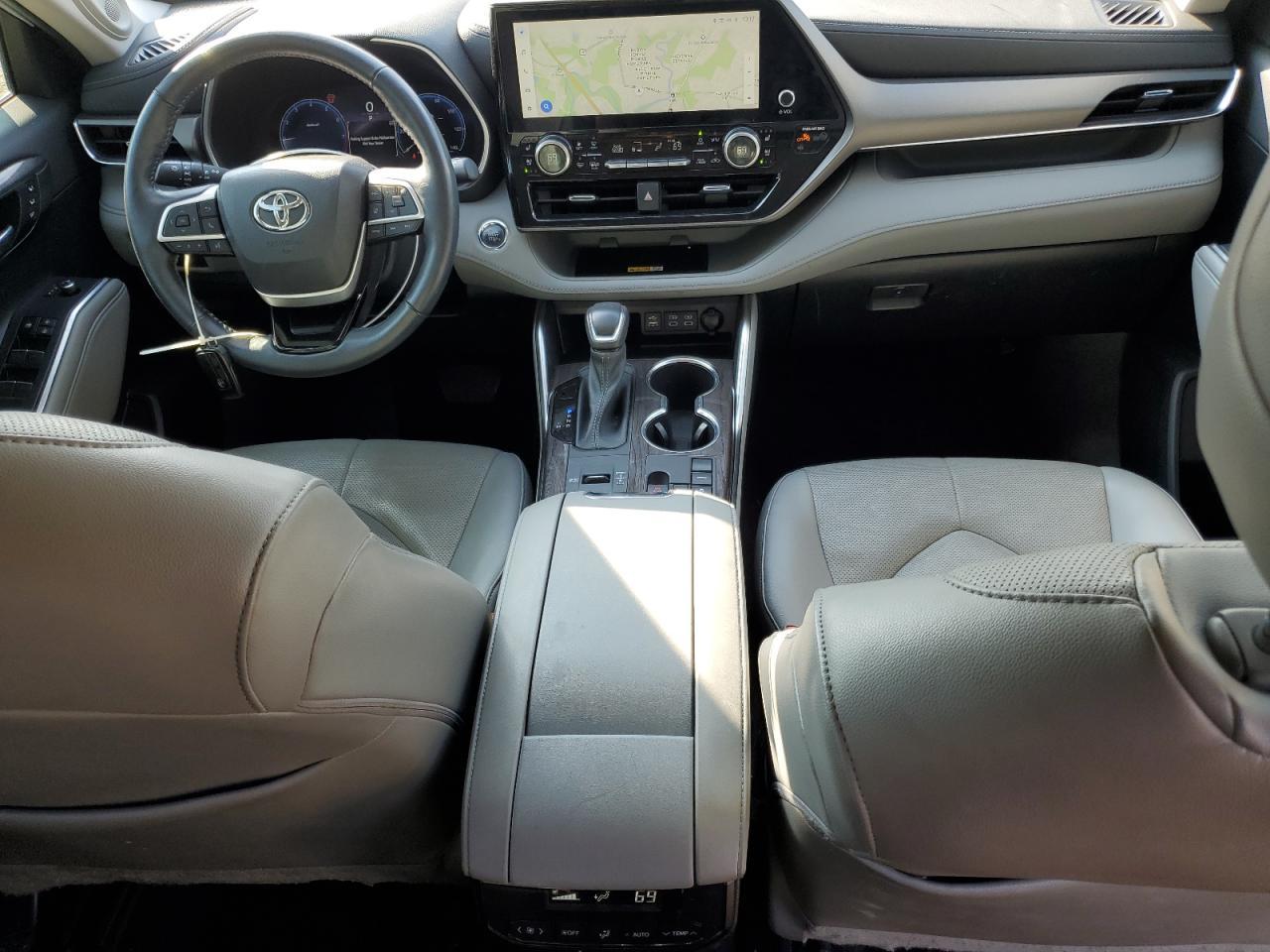 2023 TOYOTA HIGHLANDER