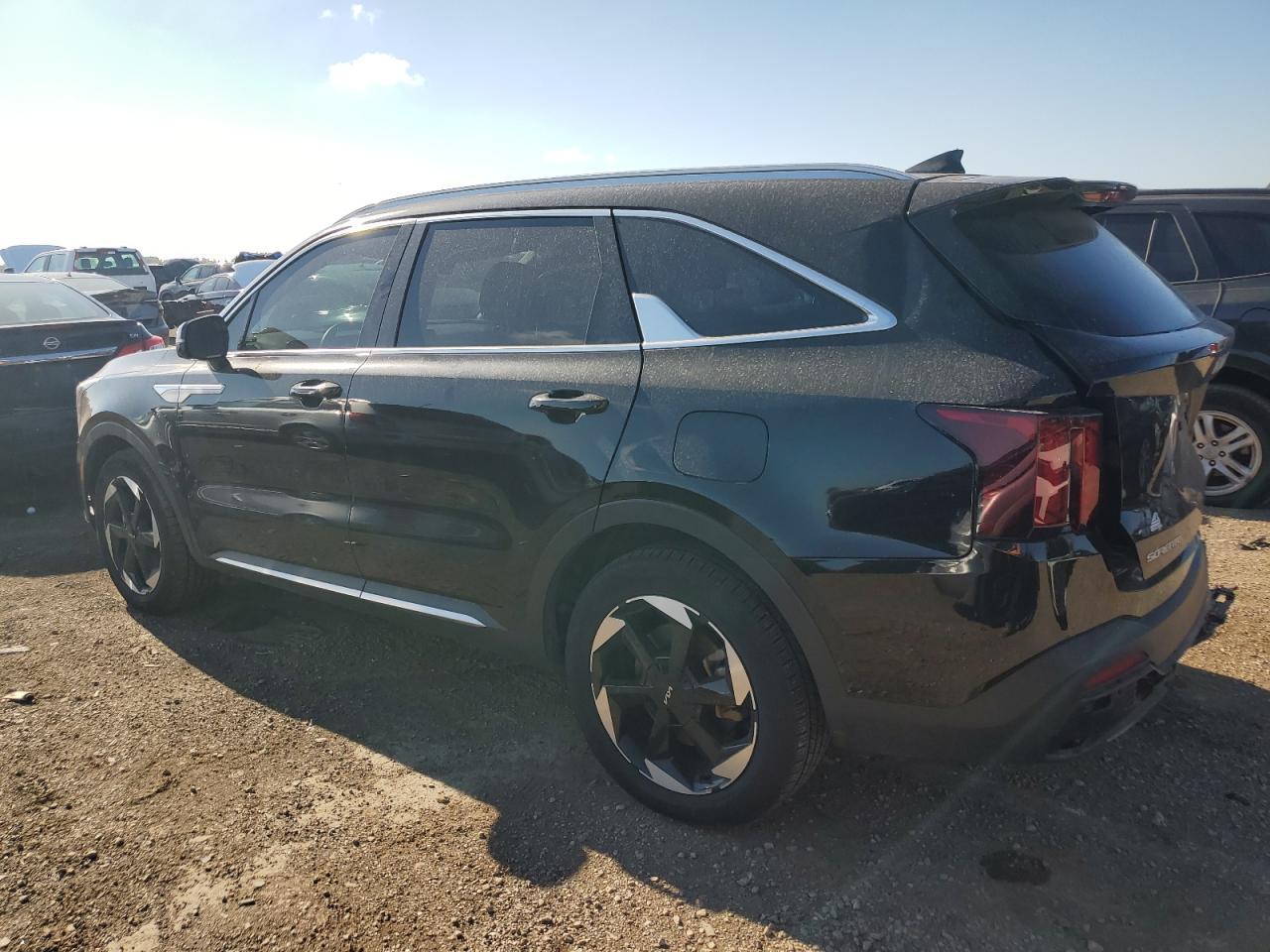 2025 KIA SORENTO